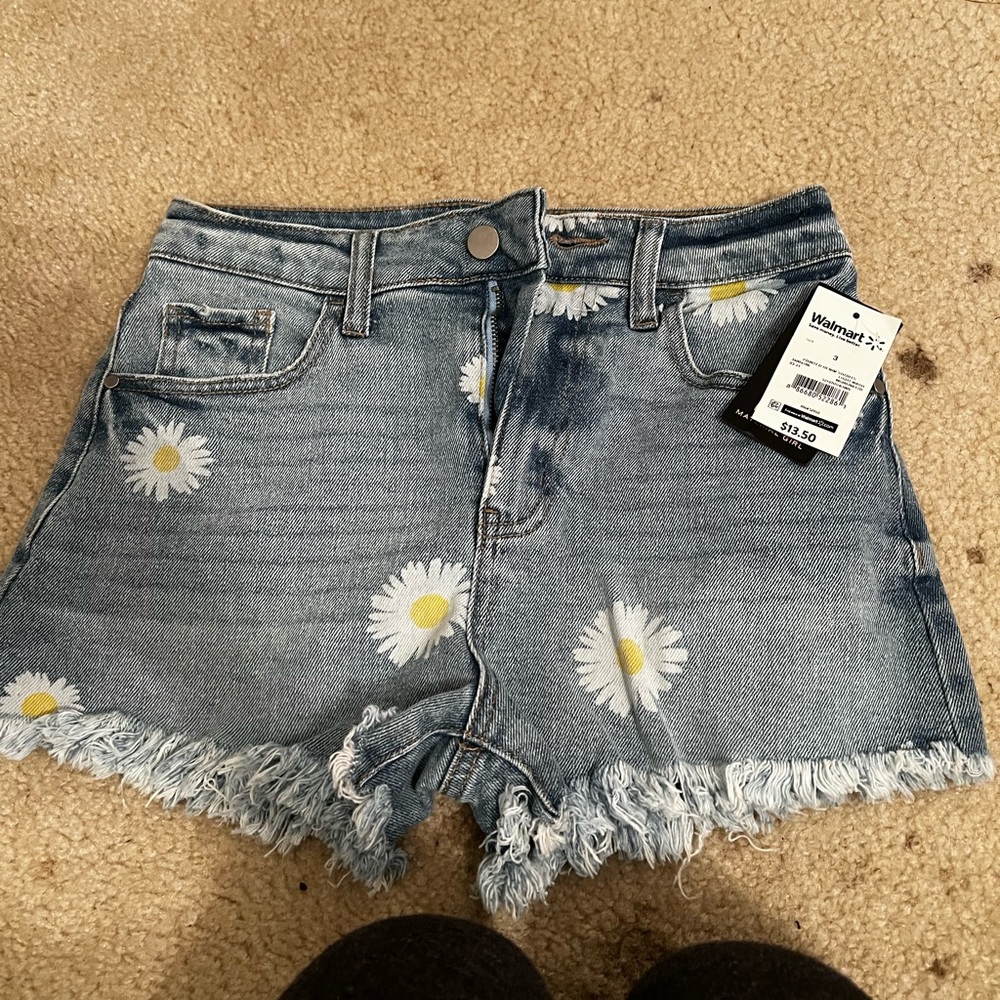 material girl daisy jean shorts.